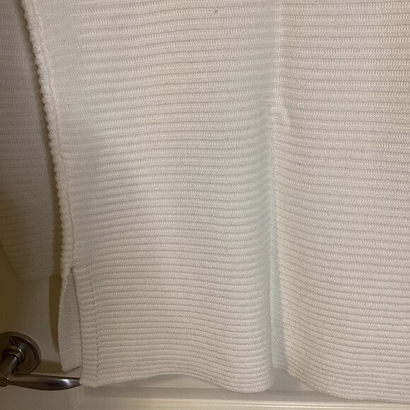 Vince Camuto Women's White Knit Sweater Tunic Boatneck Oversized Size M Long - Picture 5 of 8